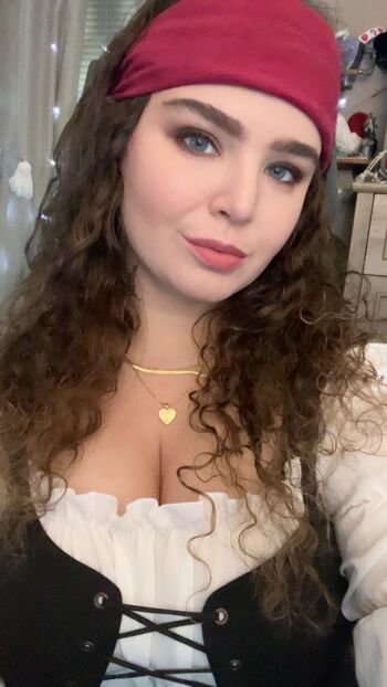 Full leaked Pirategray private photo