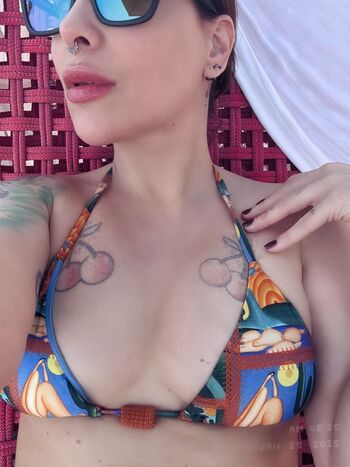 Full leaked Pitty private photo