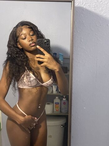 Full leaked Pixiestickk private photo