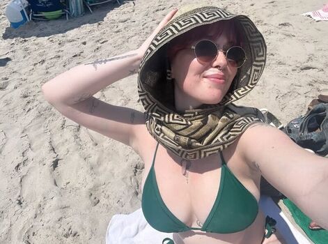 Full leaked Pixxi private photo