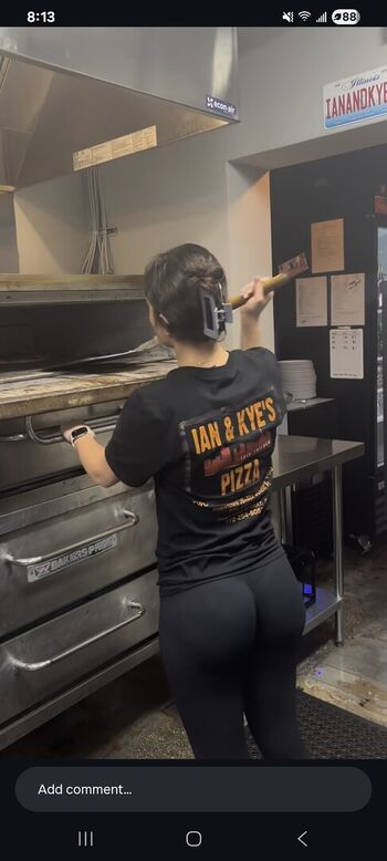 Full leaked Pizzeria baddies page private onlyfans photo