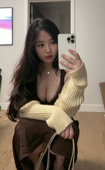 Full leaked Tranggbijapan/ private photo