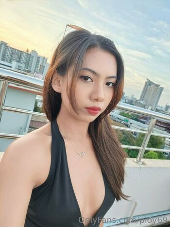 Full leaked Ploy private photo