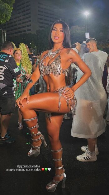 Full leaked Pocah page private onlyfans photo