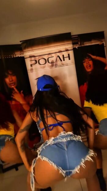 Full leaked Pocah private photo