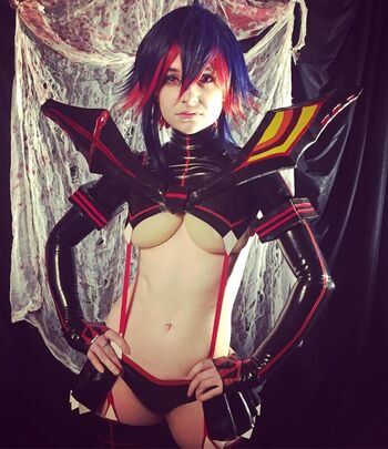 Full leaked Poisonne private photo