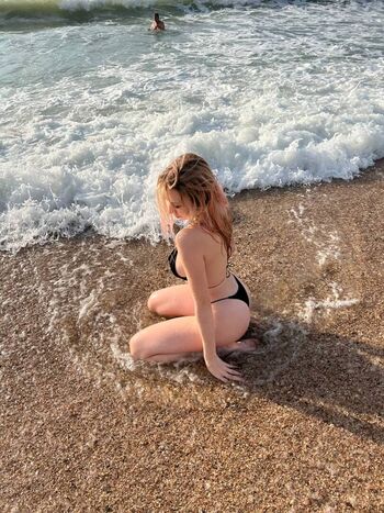 Full leaked Polina li page private onlyfans photo