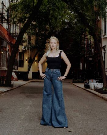 Full leaked Pom klementieff private photo