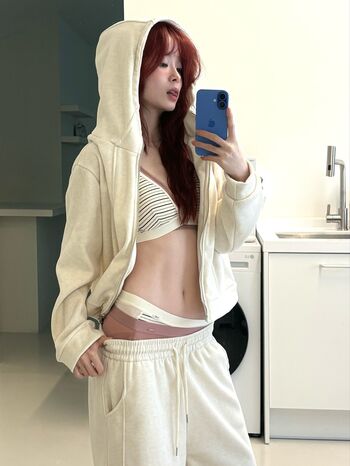 Full leaked Pomegranate jh private onlyfans photo