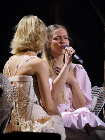 Full leaked Pommelien thijs page private onlyfans photo