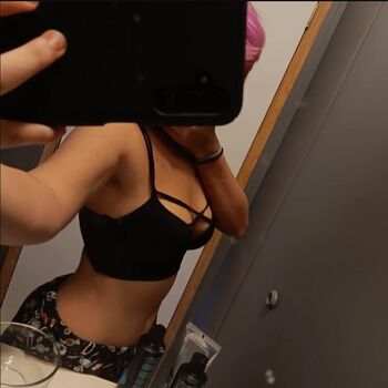 Full leaked Pookafox page private photo