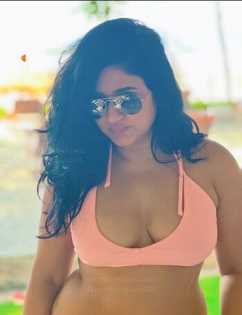Full leaked Poonam bajwa private photo