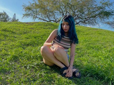 Full leaked Poopsia private photo