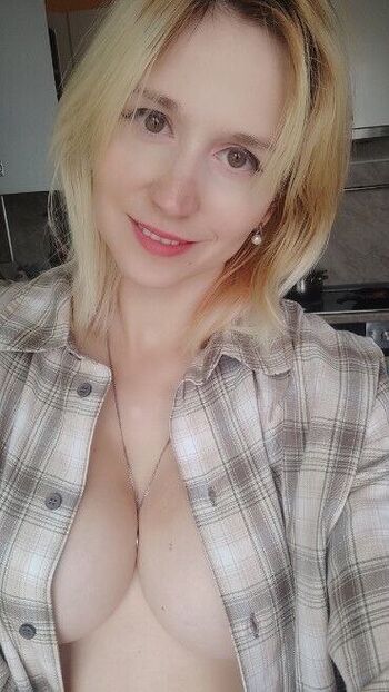Full leaked Popkaomi private photo