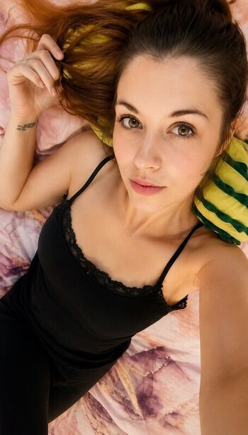Full leaked Poppy morcroft private photo