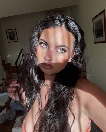 Full leaked Poppynewton private photo