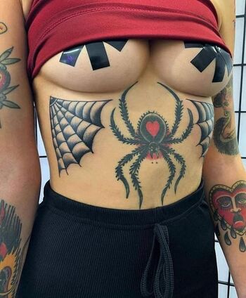 Full leaked Poppypennick private onlyfans photo