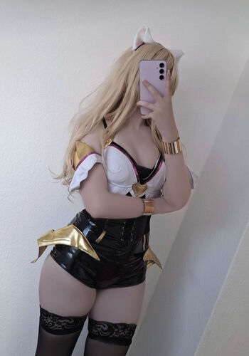 Full leaked Porcelainkitty private photo