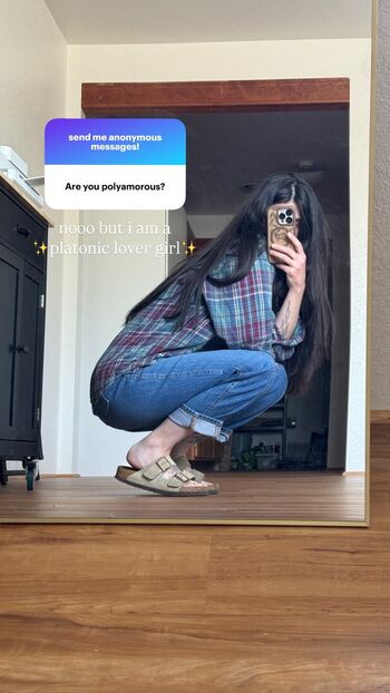 Full leaked Posieland private photo