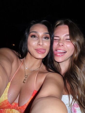 Full leaked Pouty panda private photo