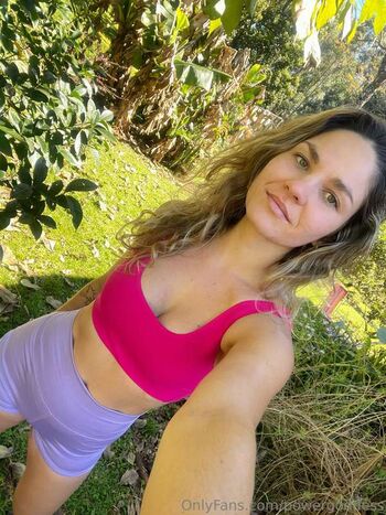 Full leaked Powergoddess private photo