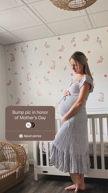 Full leaked Pregnant celebs private photo