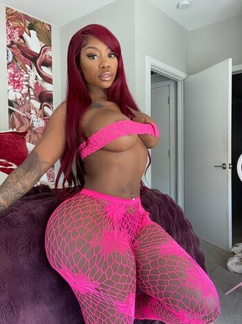 Full leaked Prettiipaaiid private photo
