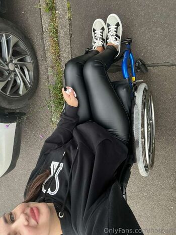 Full leaked Pretty wheelchair girl private onlyfans photo