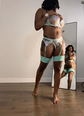 Full leaked Pretty yuniques private photo