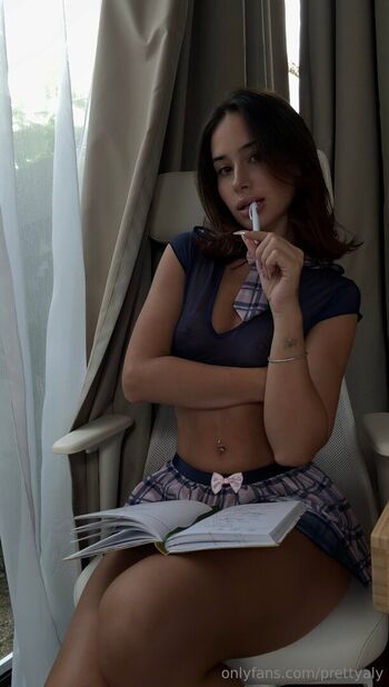 Full leaked Prettyaly private photo