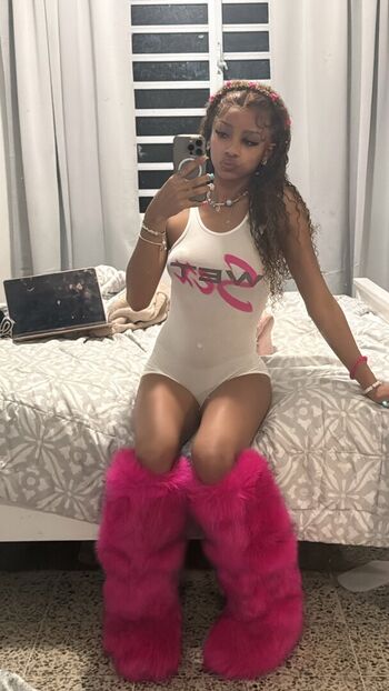 Prettygirll.mara 