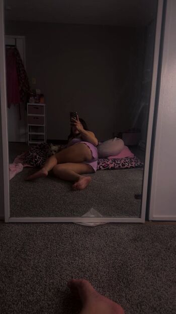 Full leaked Prettyinpinqq private onlyfans photo