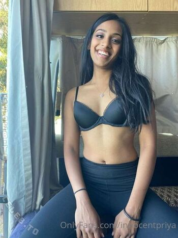 Full leaked Prettypriyaa private photo