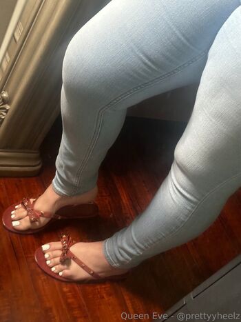 Full leaked Prettyyheelz private photo