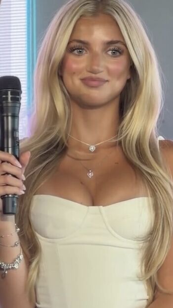 Full leaked Princess andre private photo