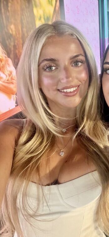 Full leaked Princess andre private photo