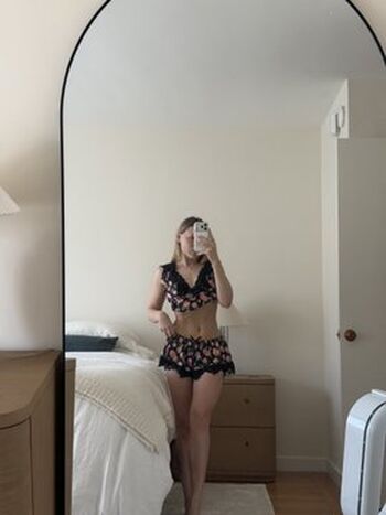 Full leaked Princess emma private photo