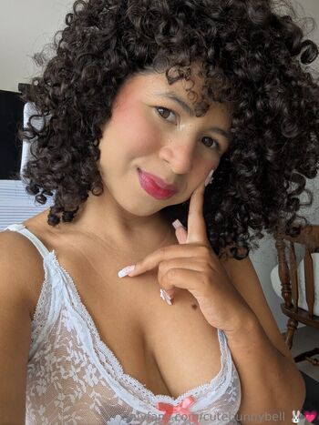 Full leaked Princessbunnybell private photo