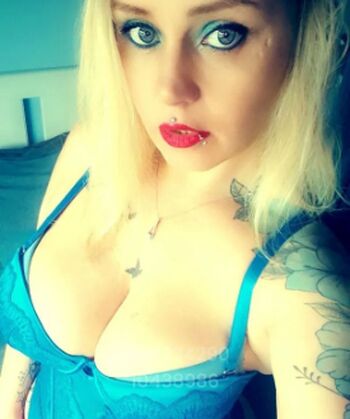 Full leaked Princesse coquine page private photo
