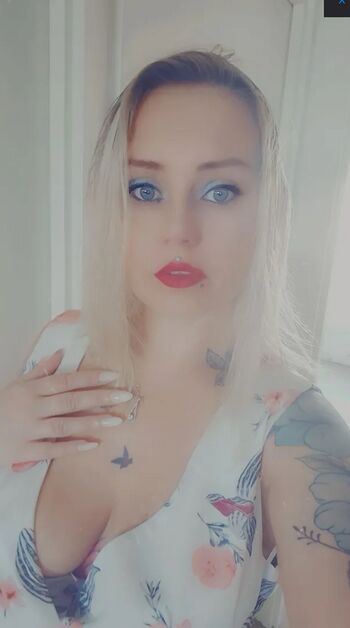 Full leaked Princesse coquine page private photo