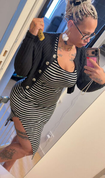 Full leaked Princessemiymiy private photo