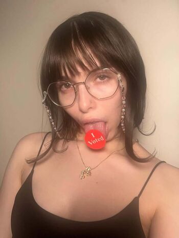 Full leaked Princessemmagrace private photo