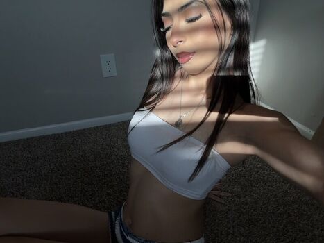 Full leaked Princesssel private photo