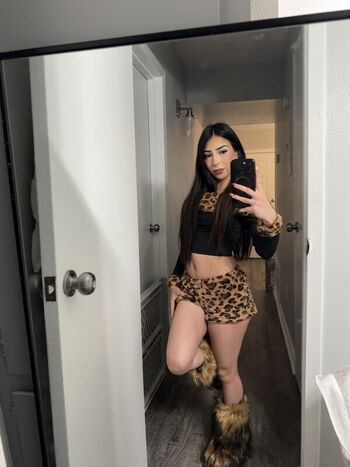 Full leaked Princesssel private photo