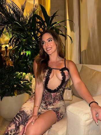 Full leaked Priscilliaa private onlyfans photo