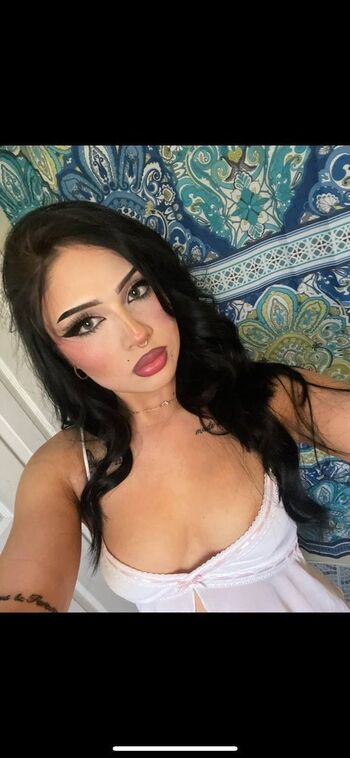 Full leaked Prisluvsyou private photo