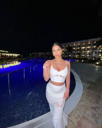 Full leaked Priyanka ares private photo