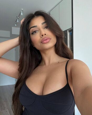 Full leaked Priyanka ares private photo