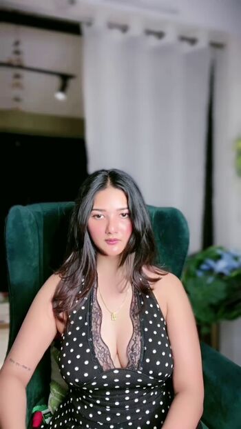 Full leaked Priyanka singha private photo