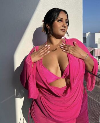 Full leaked Priyankasahota private photo